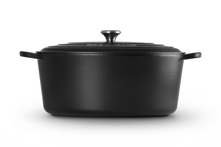 Le Creuset Cocotte Ovale En Fonte Émaillée Avec Intérieur Noir