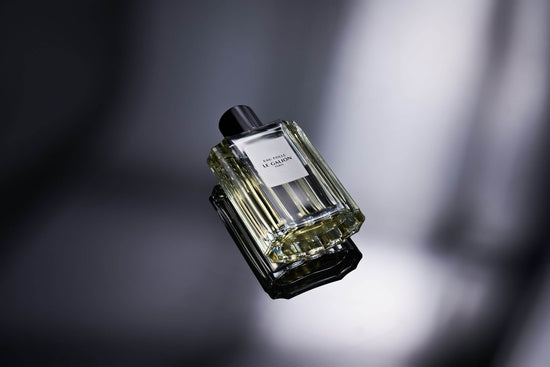 Le Galion EAU FOLLE An Anti-soothing Fragrance That Simply Feels Good And Soothes Human Ailments So You Can Live On Love And Eau Folle