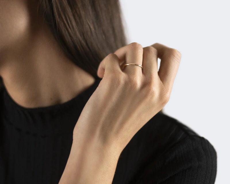 Le Gramme Bague Demi-jonc La 2g