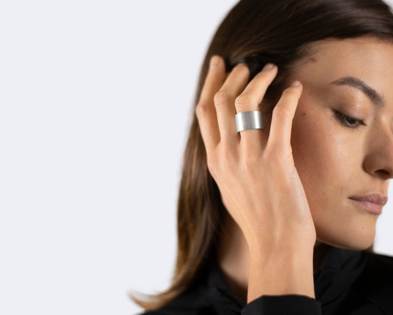 Le Gramme Bague Ruban La 19g