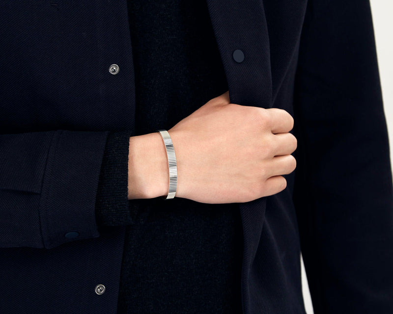 Le Gramme Bracelet Ruban Guilloché Le 23g