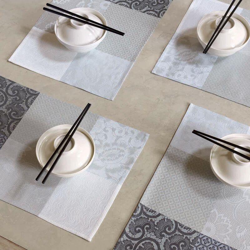 le jacquard français Set de table enduit Fleurs de Kyoto Coton le jacquard français Set de table enduit Fleurs de Kyoto Coton