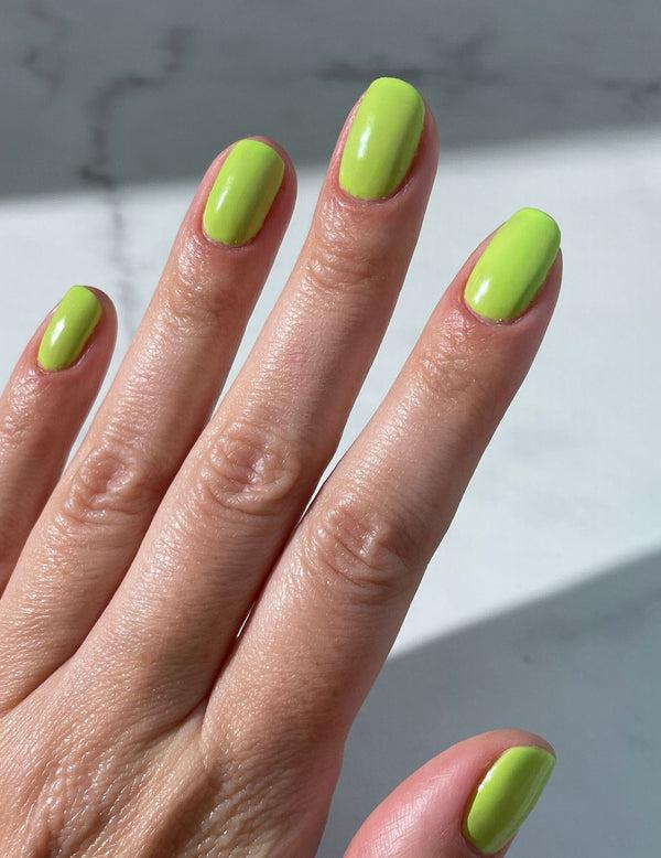 Le Mini Macaron Vernis Semi-permanent Lime