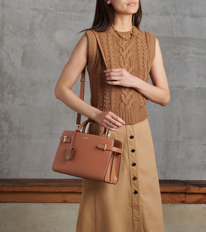 Le Tanneur Sac à Main Moyen Modèle En Cuir Grainé