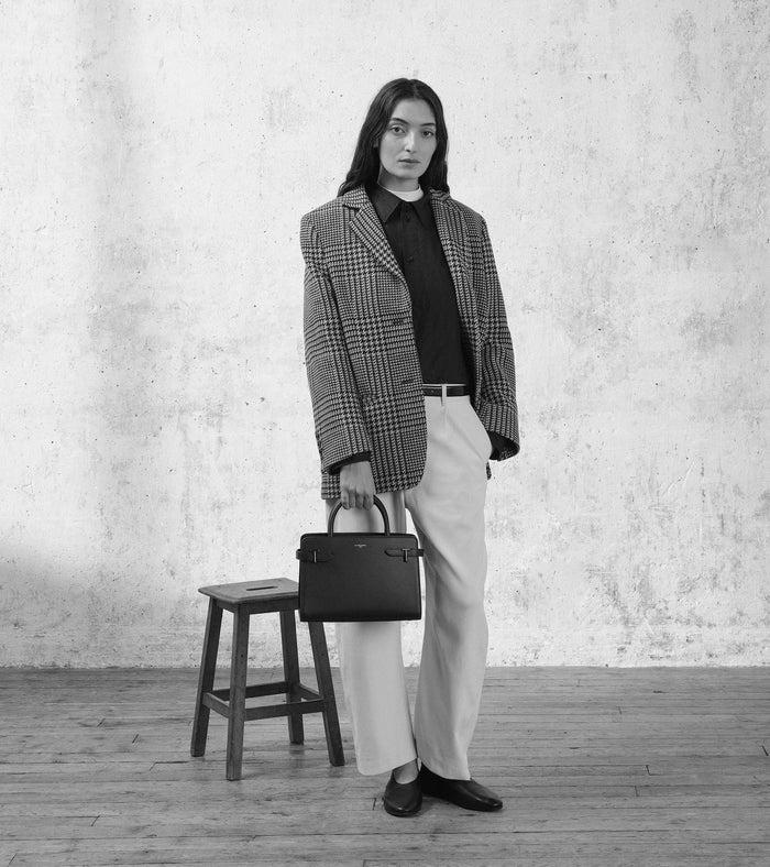 Le Tanneur Sac à Main Moyen Modèle En Cuir Grainé
