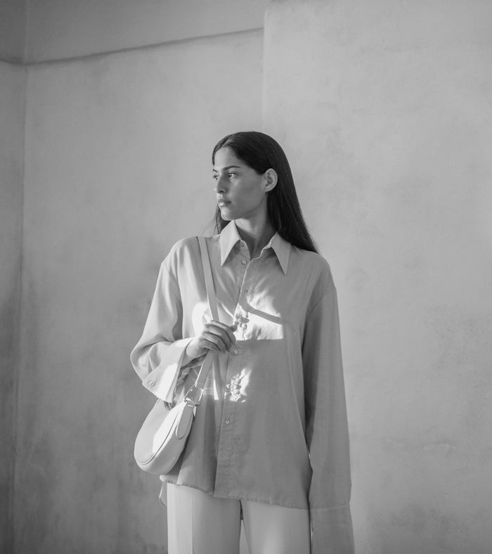 Le Tanneur Petit Sac Bandoulière En Cuir De Taurillon Grainé
