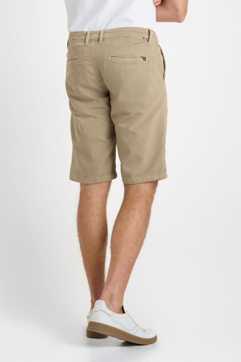 Le Temps Des Cerises Bermuda Chino Jogg Swoop Beige Sable