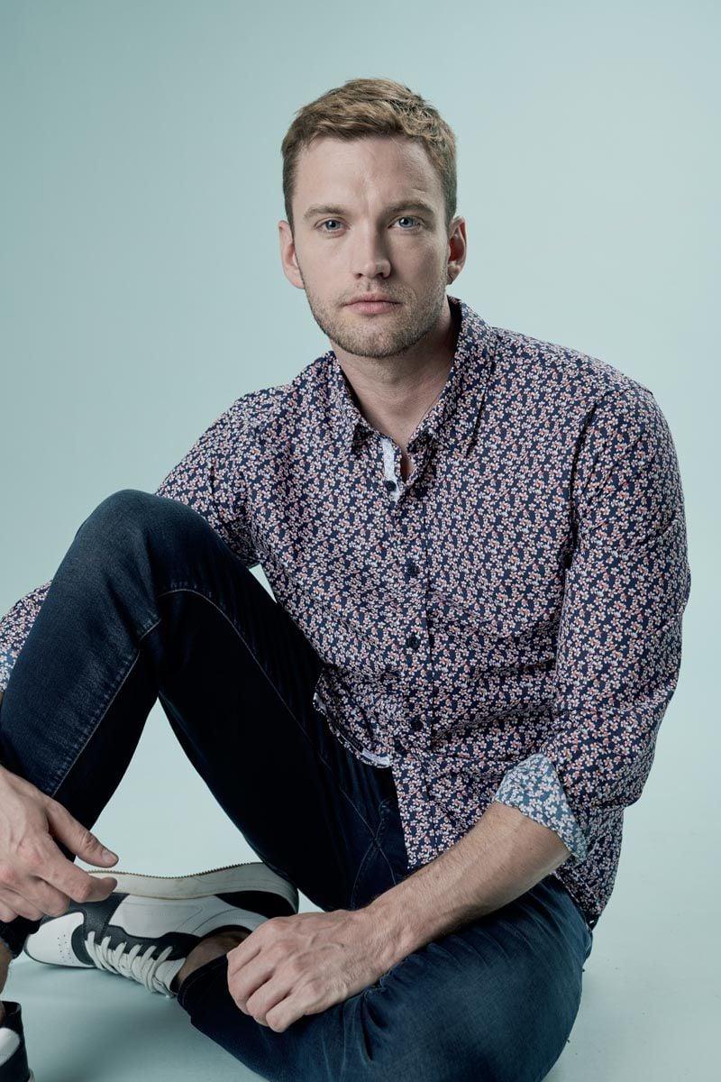 le temps des cerises Chemise Floy à motif fleuri rouge