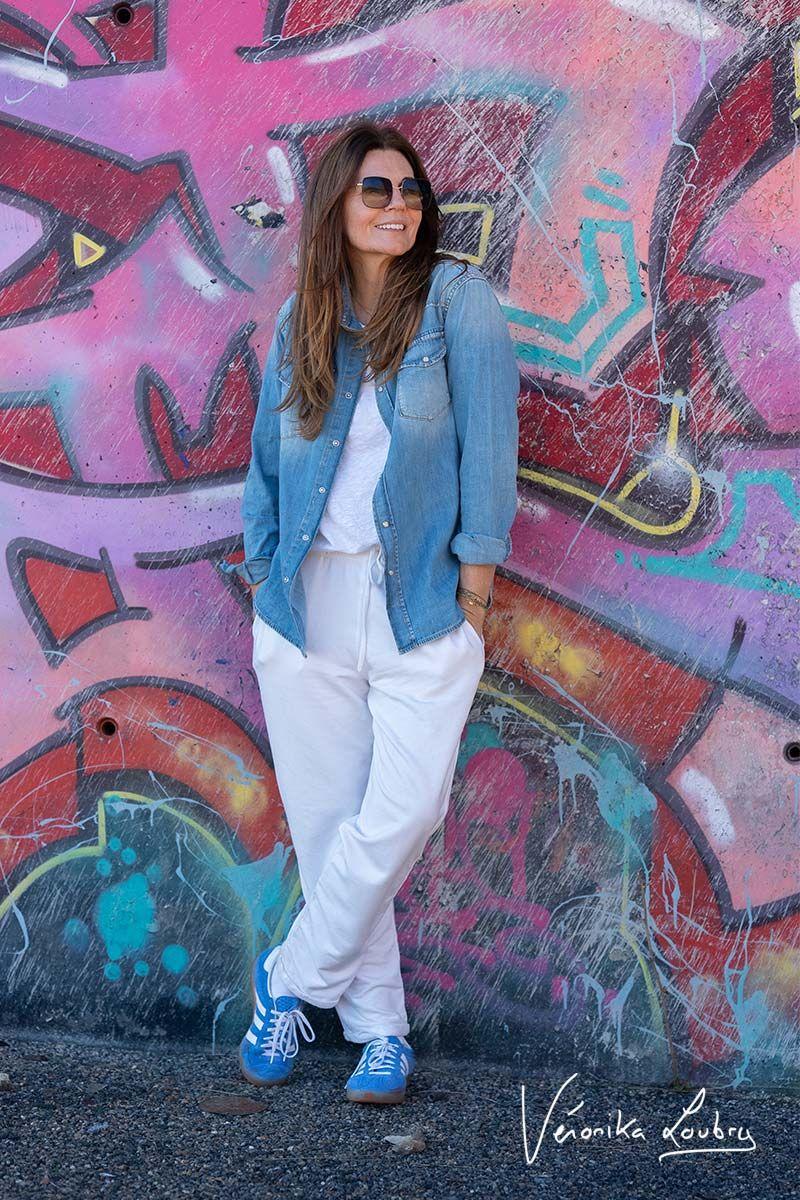 le temps des cerises Chemise loose en jeans bleu clair Gérard by Véronika Loubry