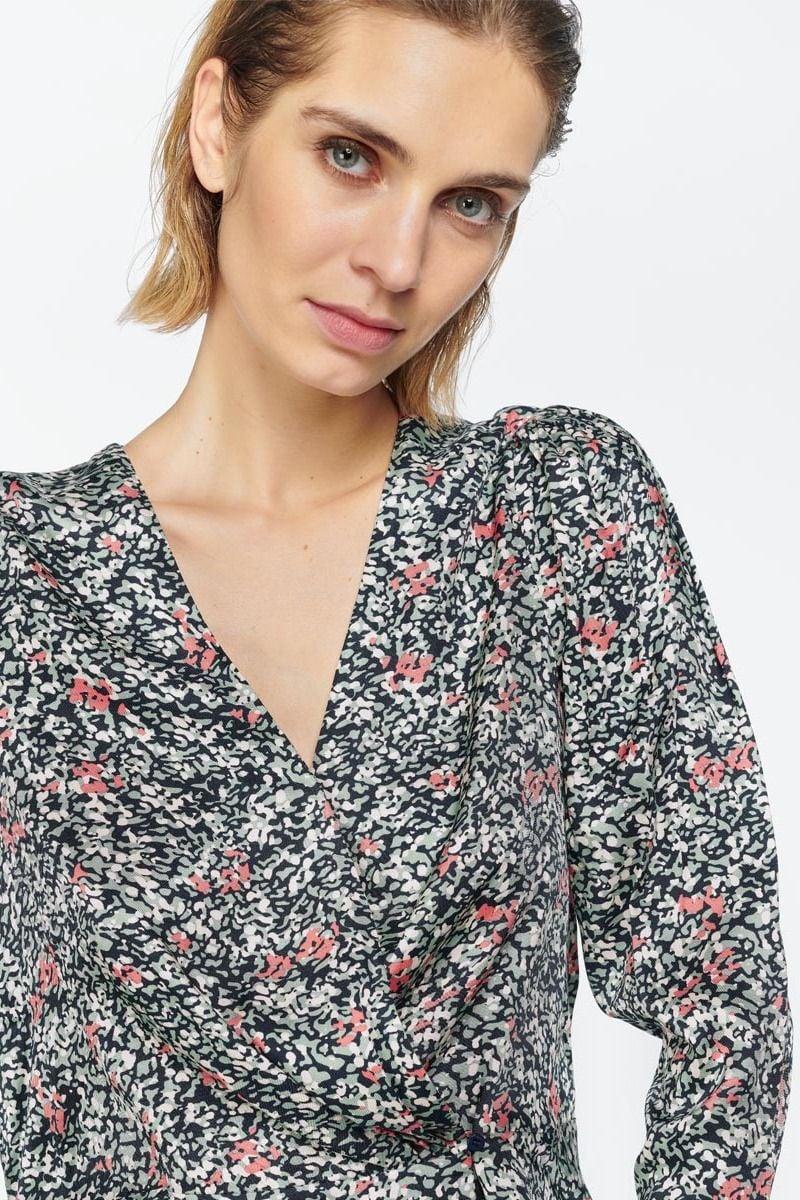 Le Temps Des Cerises Chemise Petra Amande à Motif Floral