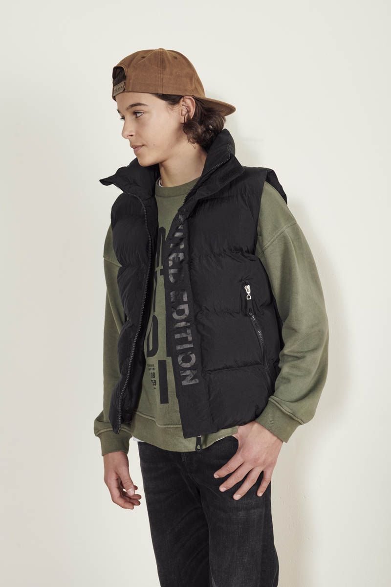 Le Temps Des Cerises Doudoune Sans Manches Nazerbo Noire