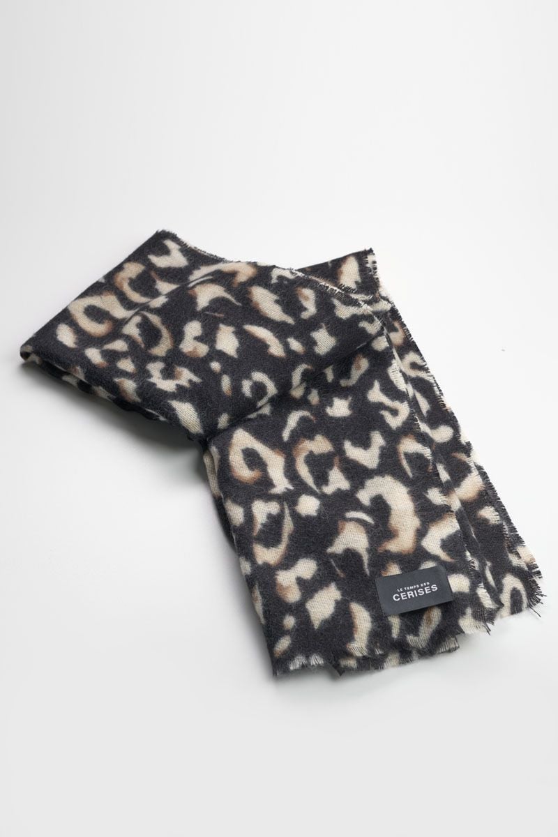 le temps des cerises Echarpe Listero à motif léopard