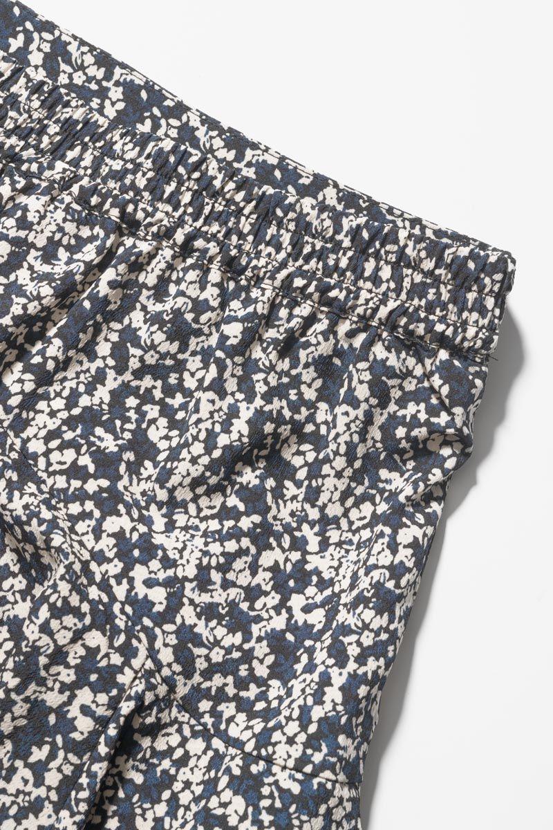 Le Temps Des Cerises Jupe Short Onourisgi à Motif Floral Bleu Nuit Et Blanc