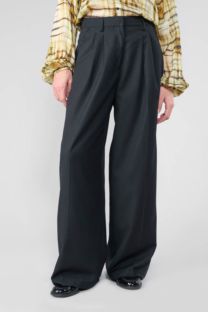 Le Temps Des Cerises Pantalon Sagues Noir