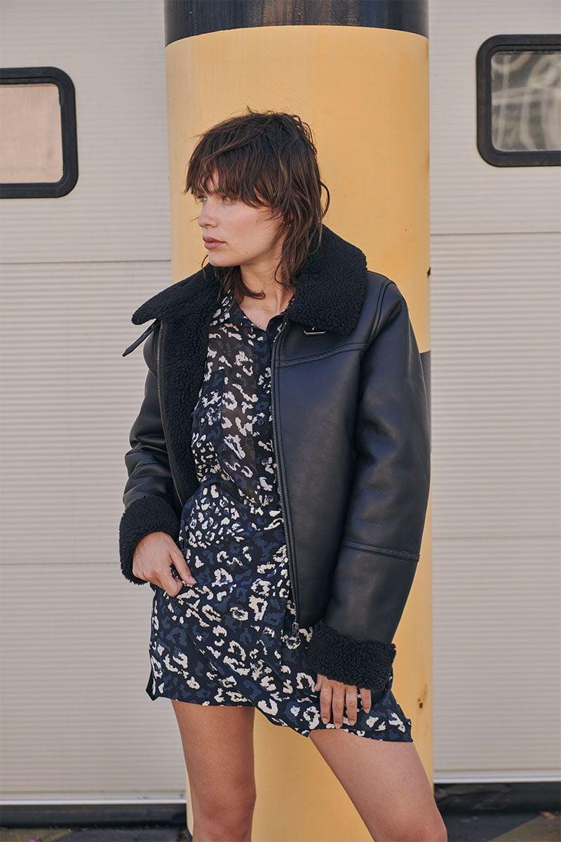 le temps des cerises Robe Evann à motif léopard