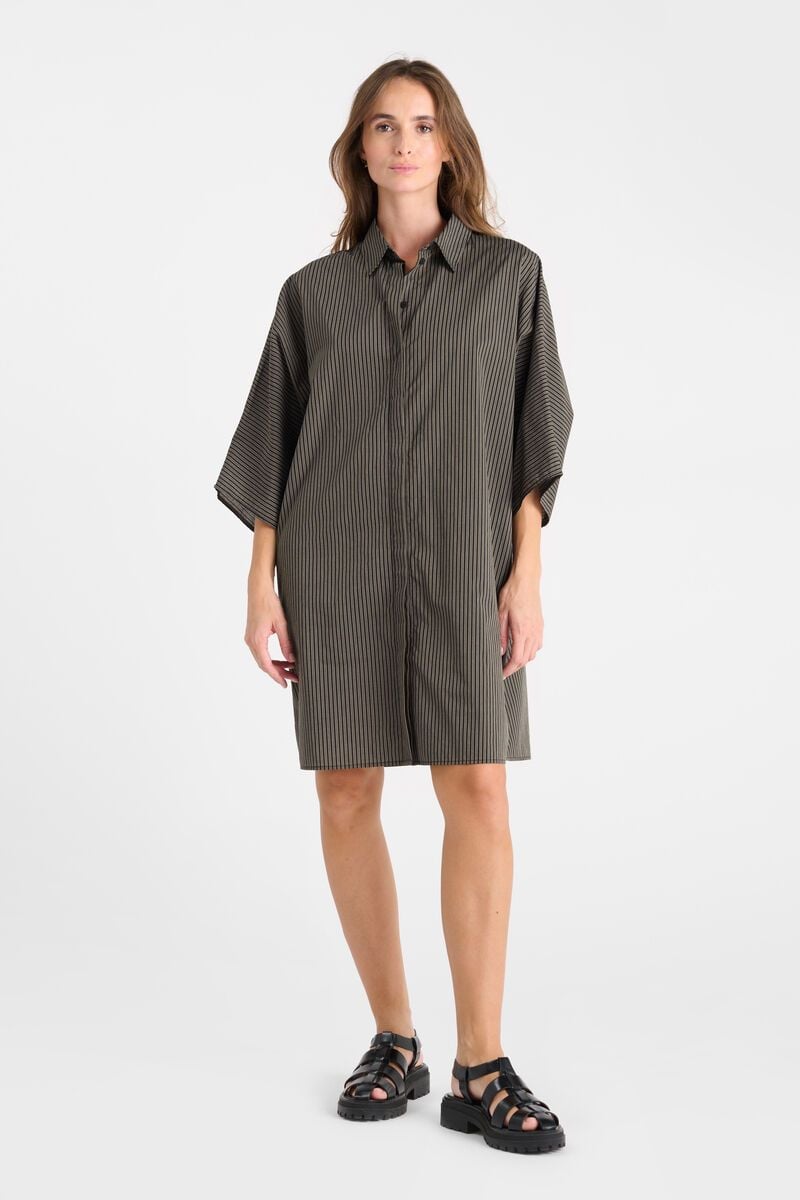 Le Temps Des Cerises Robe Suzan Noire à Rayures