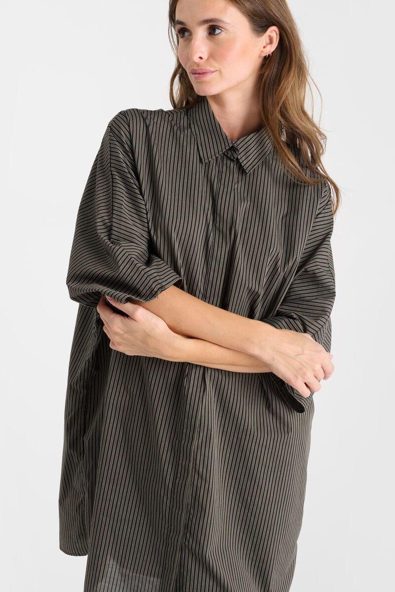 le temps des cerises Robe Suzan noire à rayures