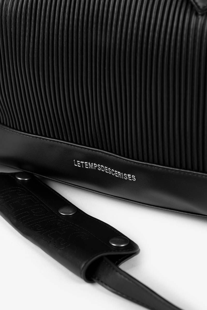 Le Temps Des Cerises Sac Bowling Isaia Noir Plissé