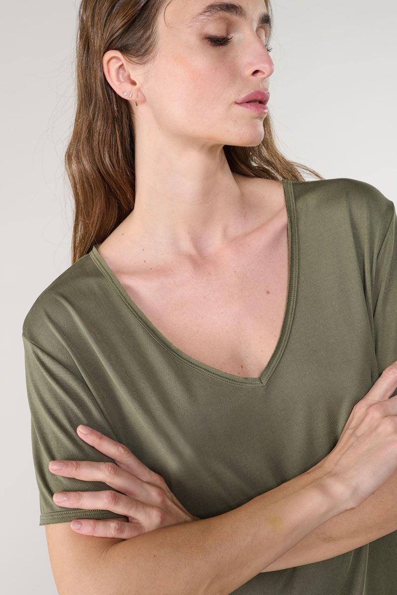 Le Temps Des Cerises T-shirt Parodia Kaki Brodé