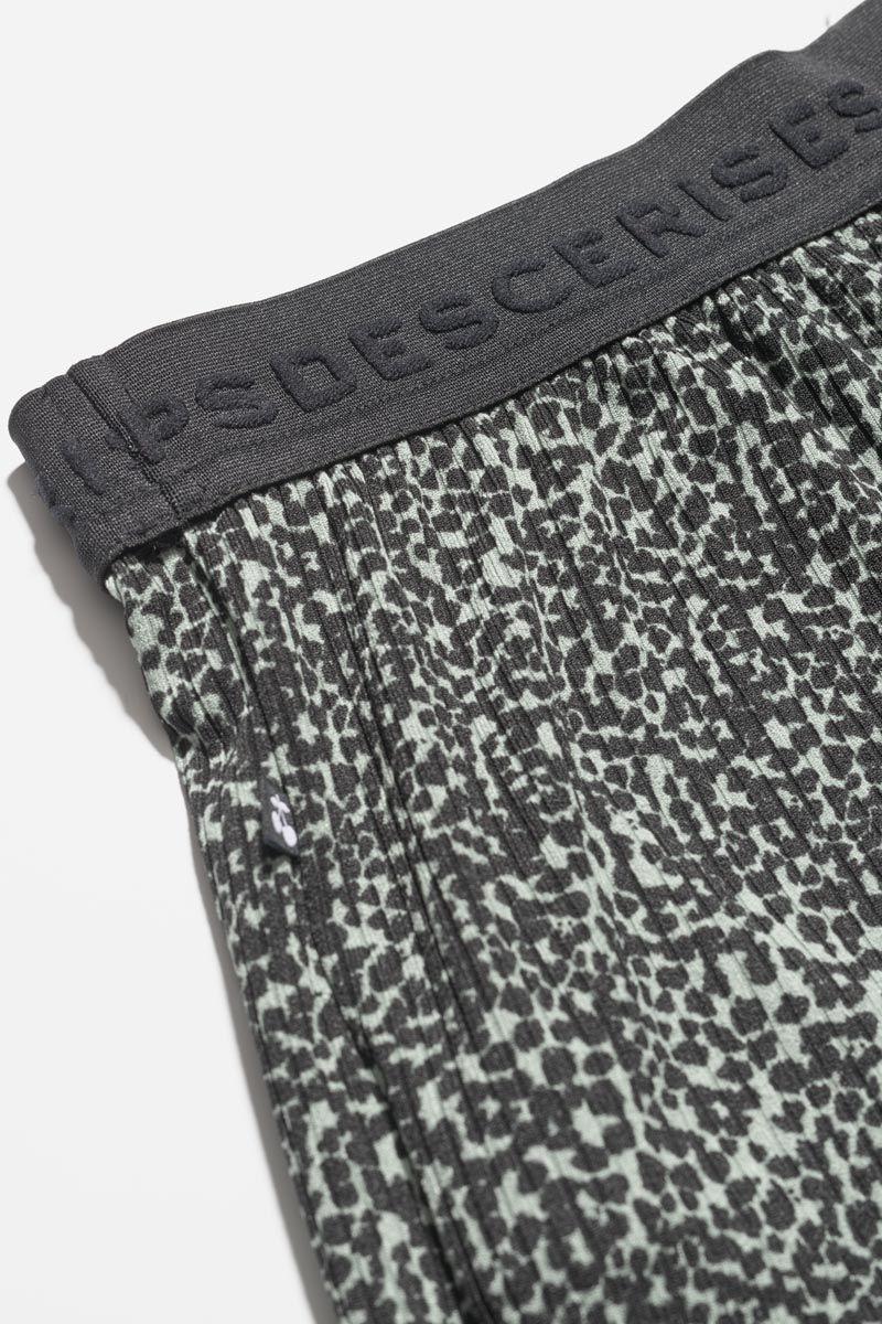 Le Temps Des Cerises Pantalon Large Ghebgi à Motif Léopard Vert