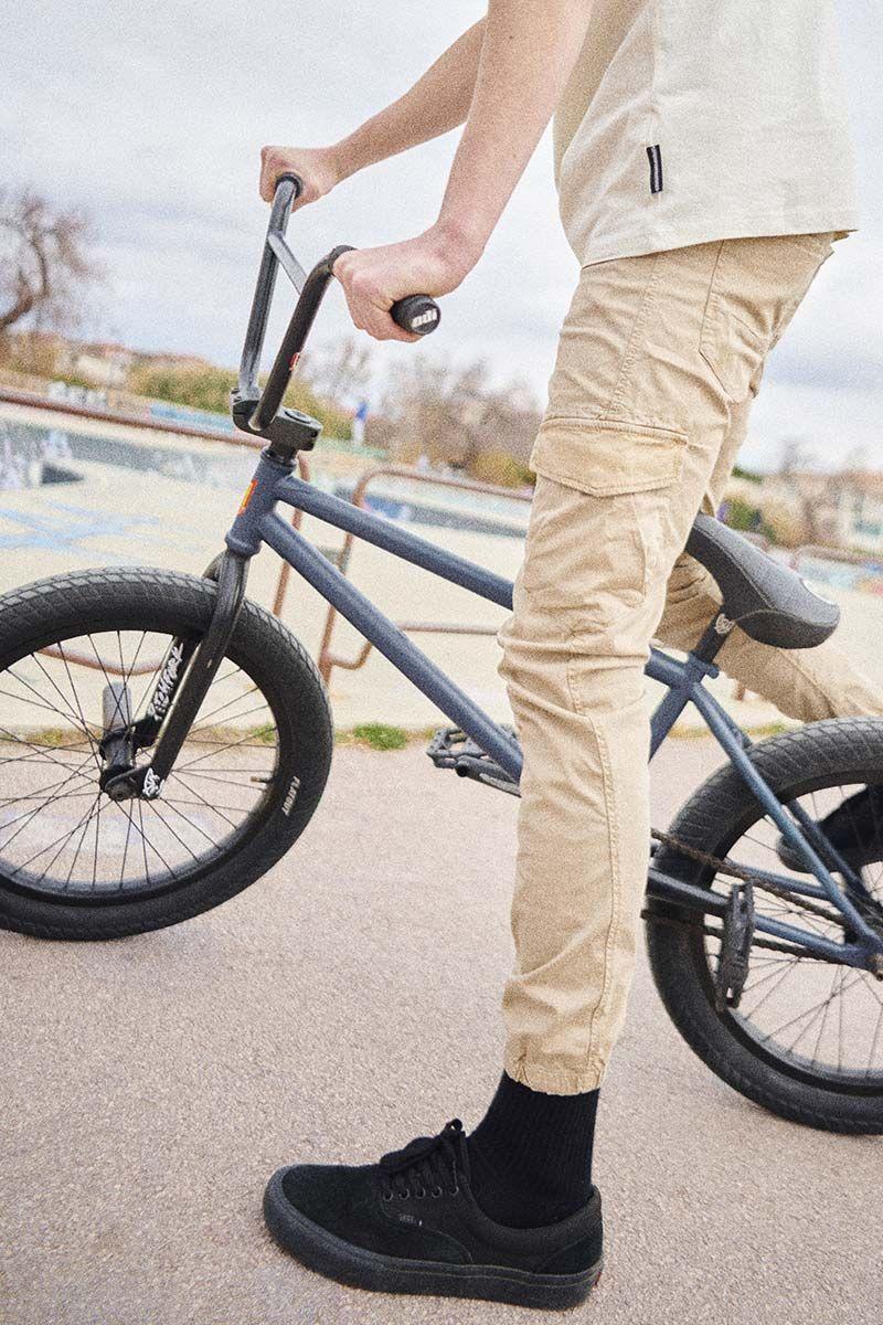 le temps des cerises Pantalon Patos tapered arqué beige