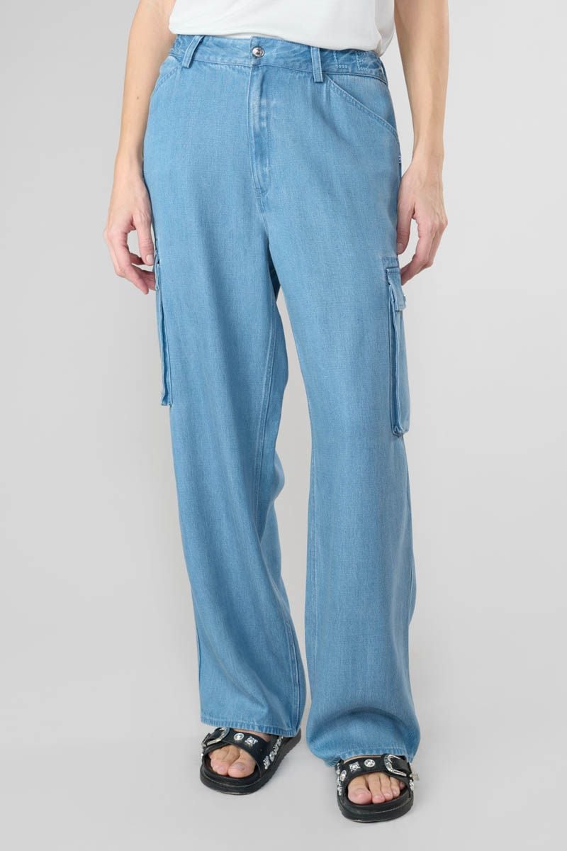 Le Temps Des Cerises Pantalon Scaevo En Jeans Tencel Bleu
