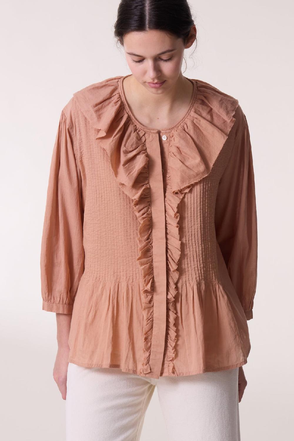 leon & harper Blouse Costin Plain Peach