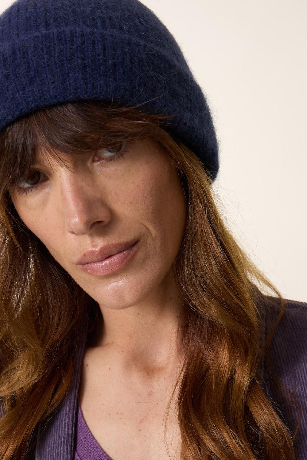 Leon & Harper Bonnet Mind PLN Black Iris