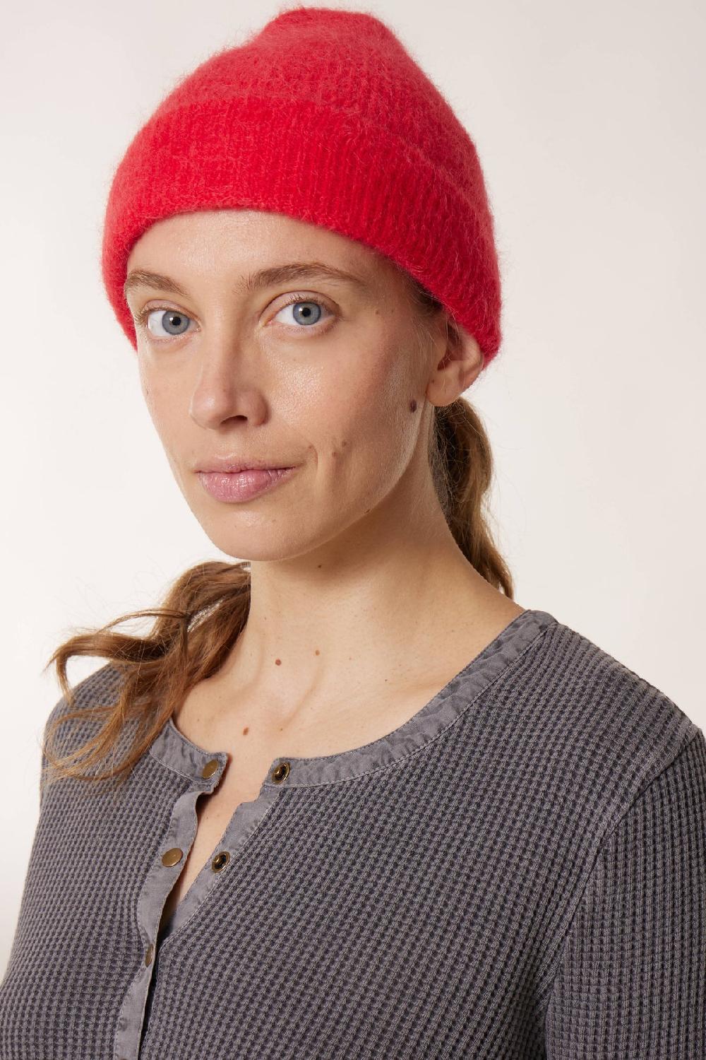 Leon & Harper Bonnet Mind PLN Red