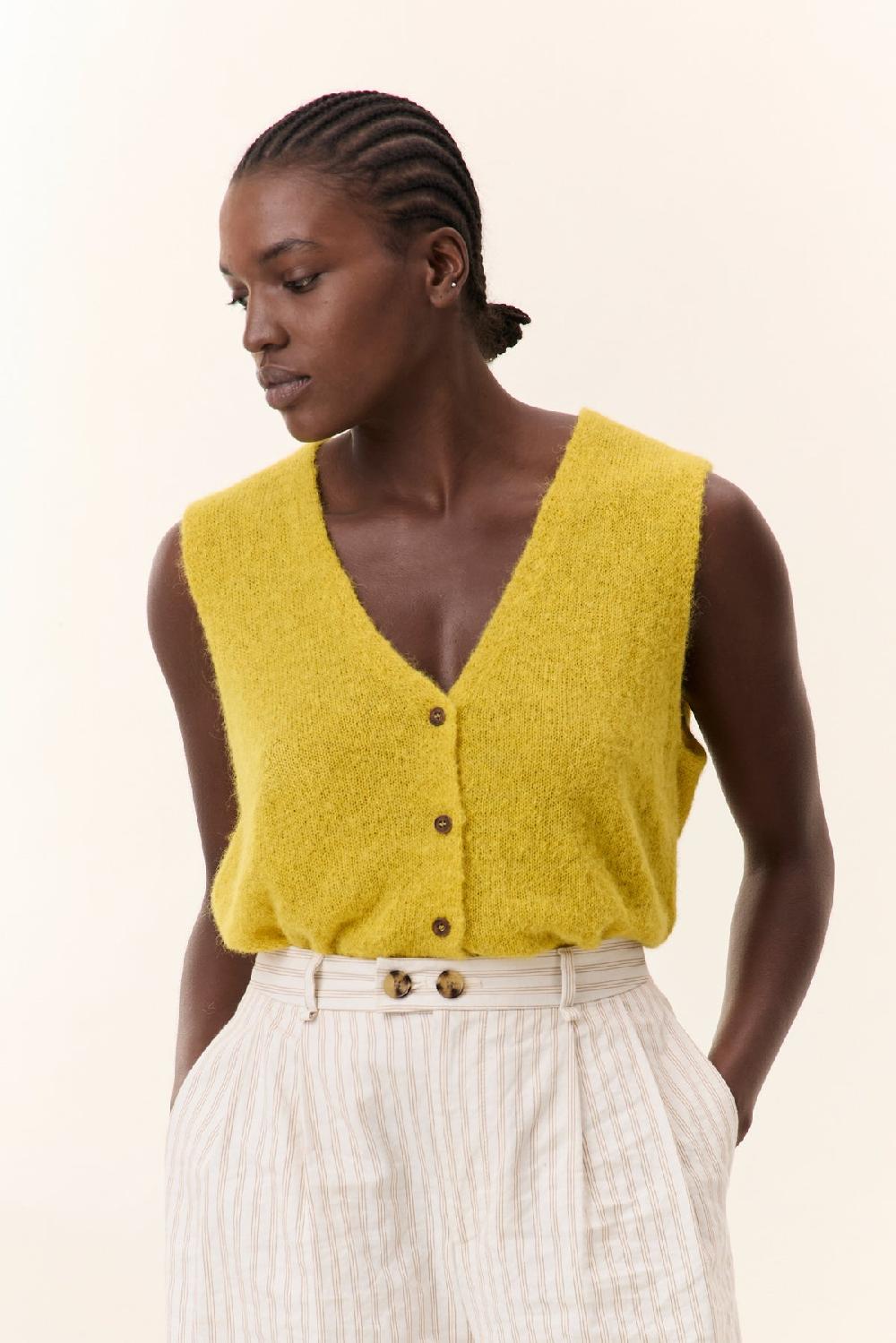 Leon & Harper Cardigan Medium Plain Yellow