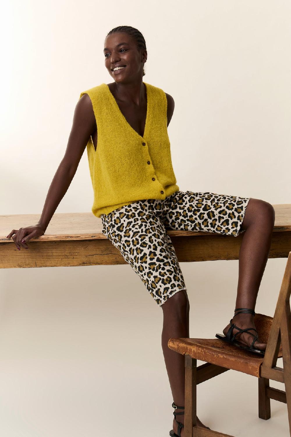 Leon & Harper Cardigan Medium Plain Yellow