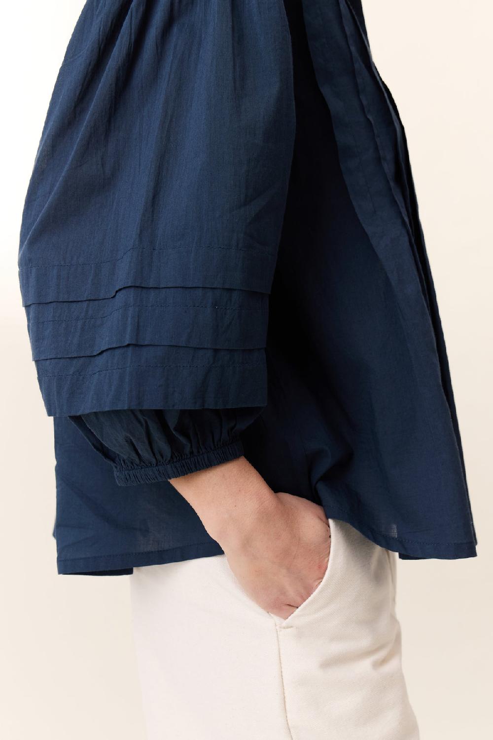 Leon & Harper Chemise Chimi Pleat Black Iris
