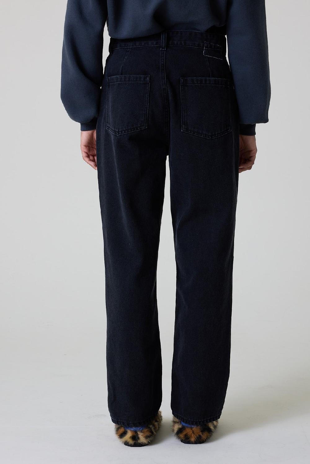 Leon & Harper Jean Patrick PLN Black