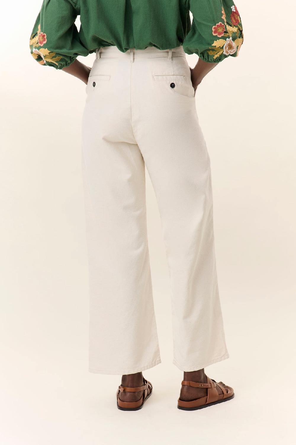 Leon & Harper Jean Philo Plain Ecru
