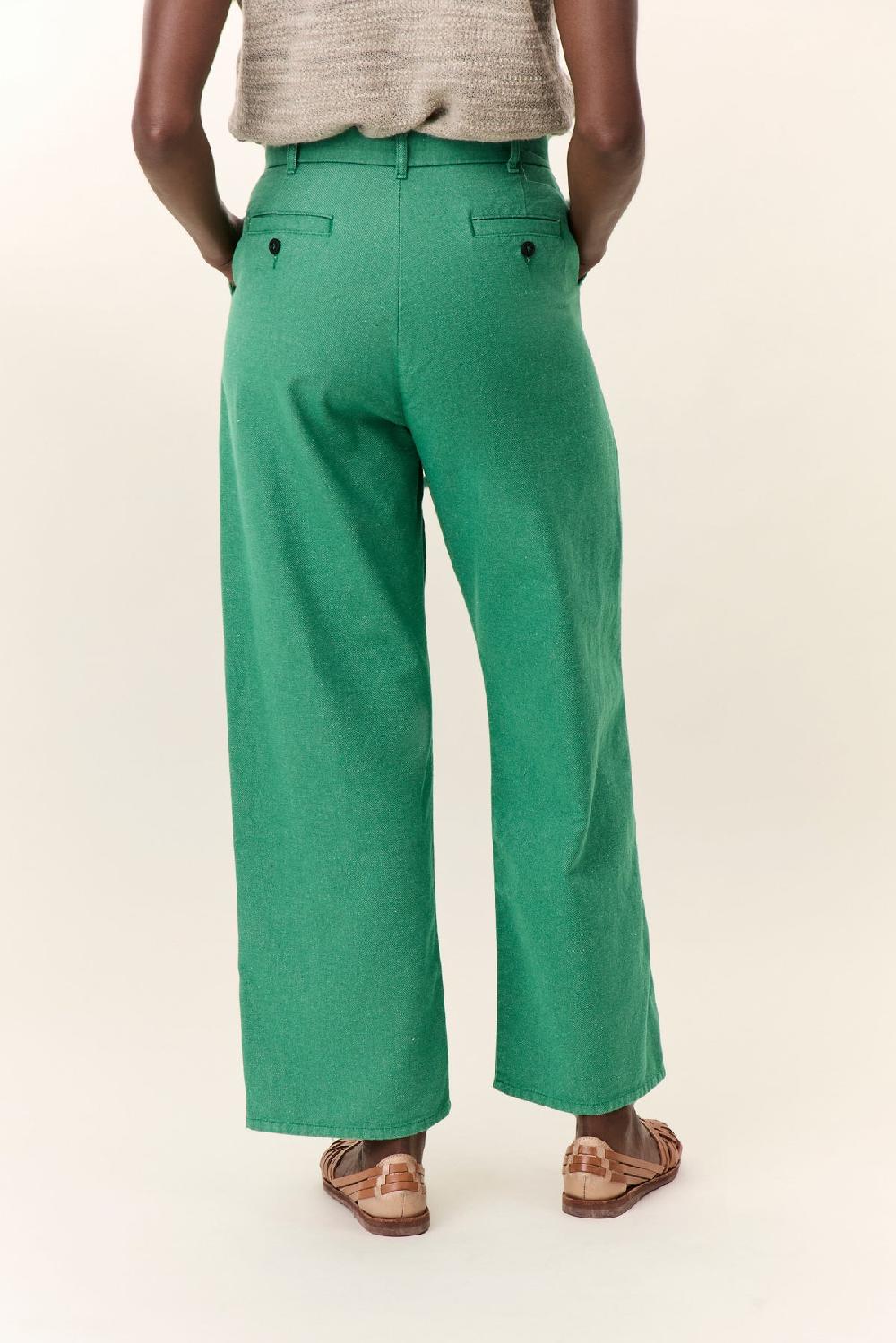 Leon & Harper Jean Philo Plain Green
