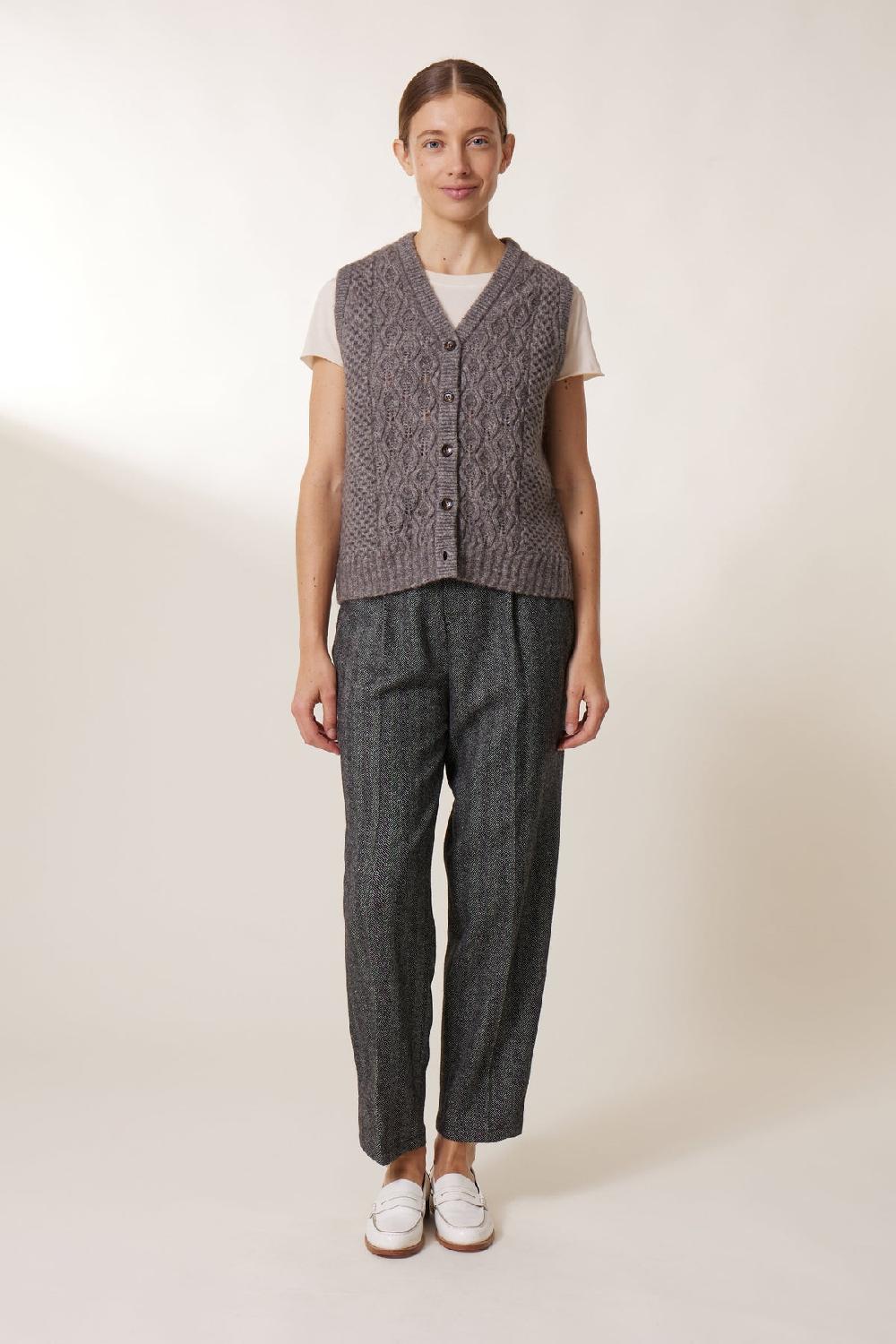 Leon & Harper Pull Mood CHN Grey