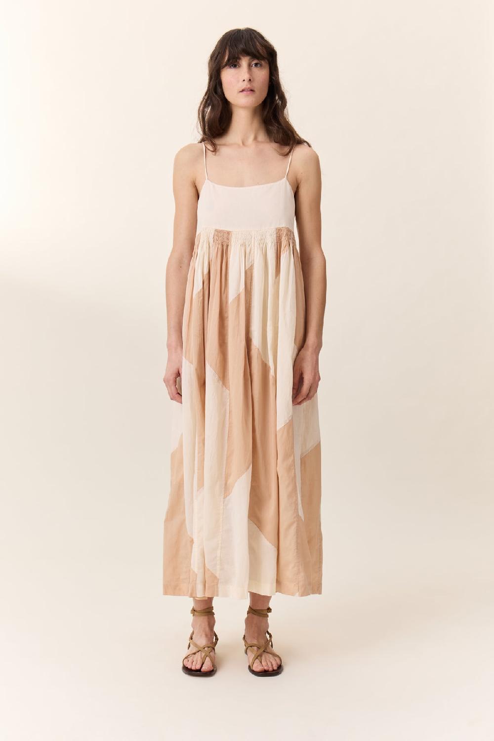 leon & harper Robe Raptor Patch Nude