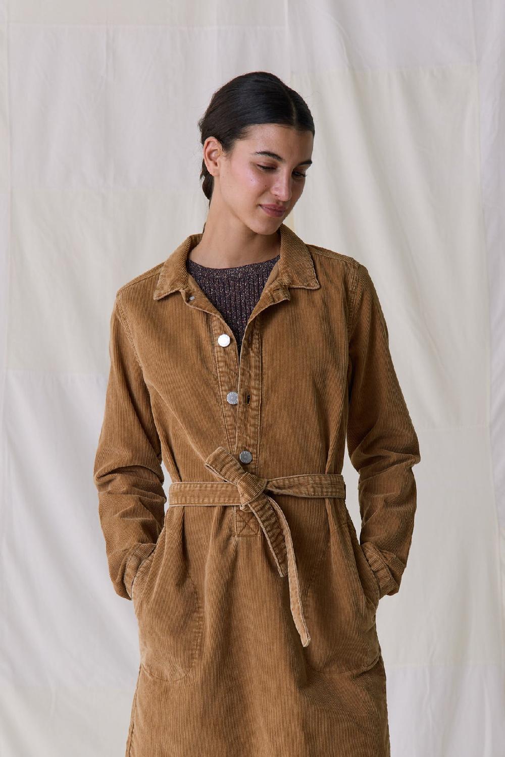 Leon & Harper Robe Regna Plain Brown