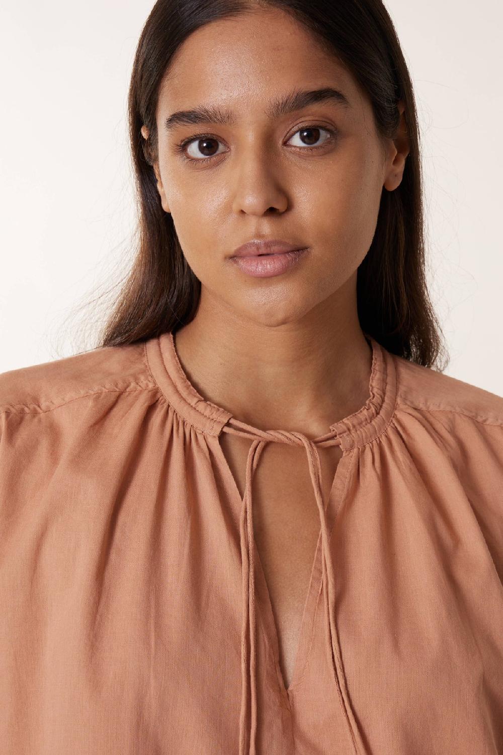 Leon & Harper Robe Rire Plain Peach