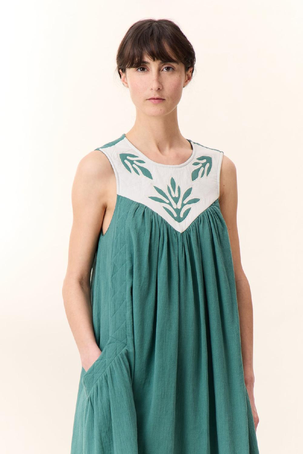 Leon & Harper Robe Robeen Paros Green