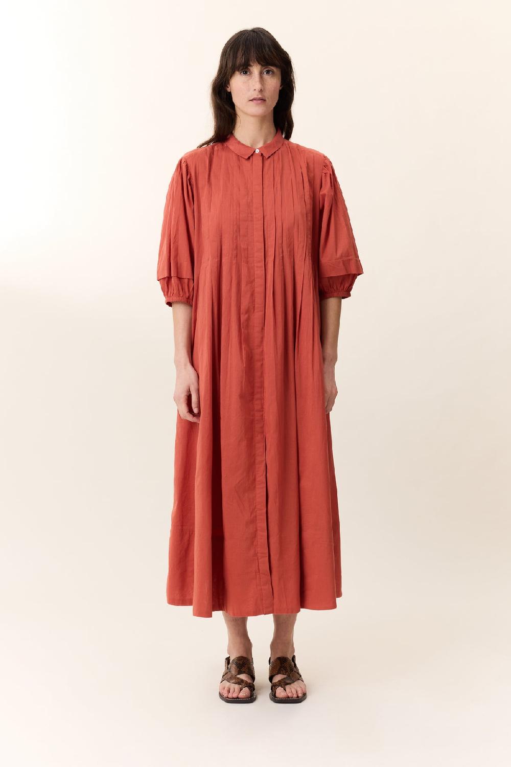 Leon & Harper Robe Roca Pleat Terracotta