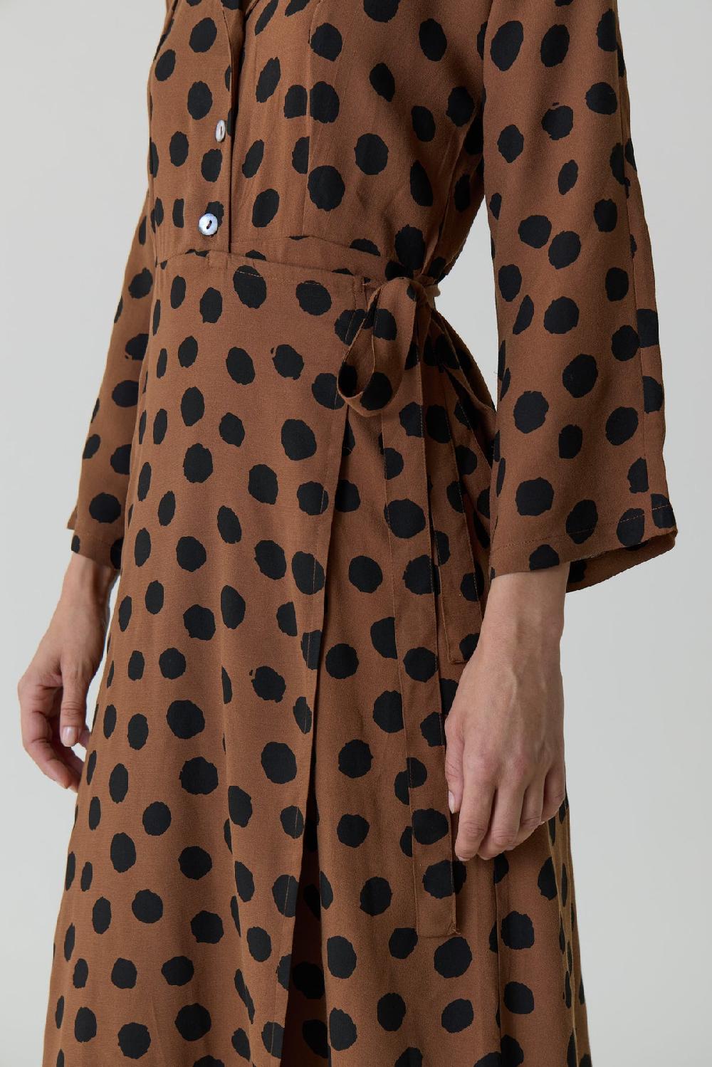 Leon & Harper Robe Rolie Spot Brown