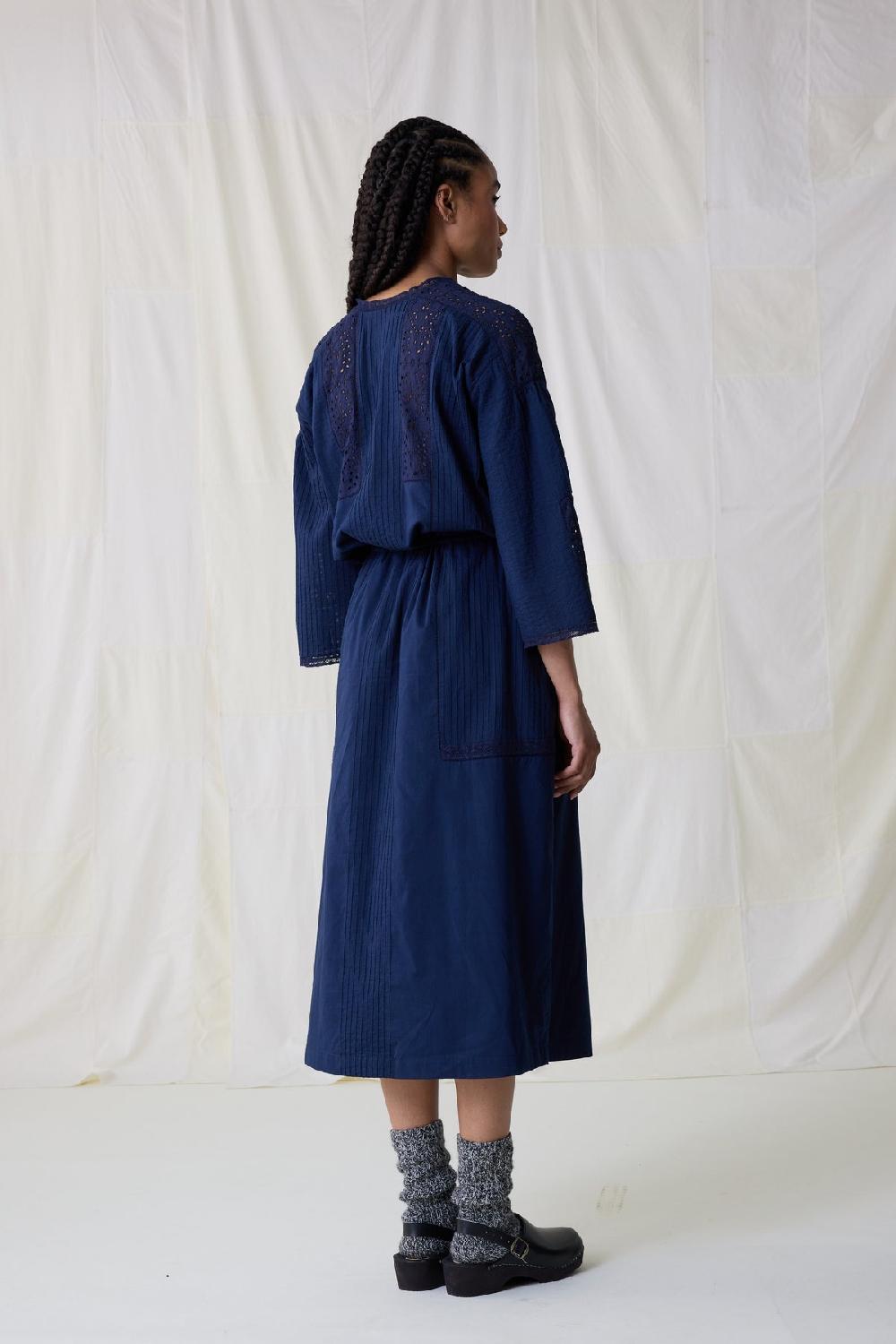 Leon & Harper Robe Roxy Plain Black Iris