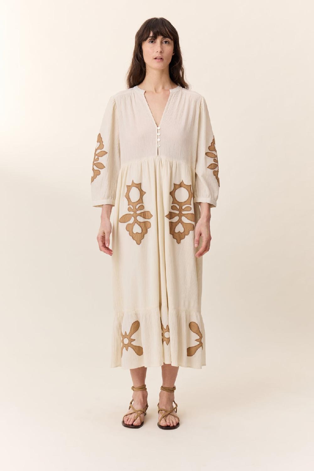 Leon & Harper Robe Roza Paros Off White