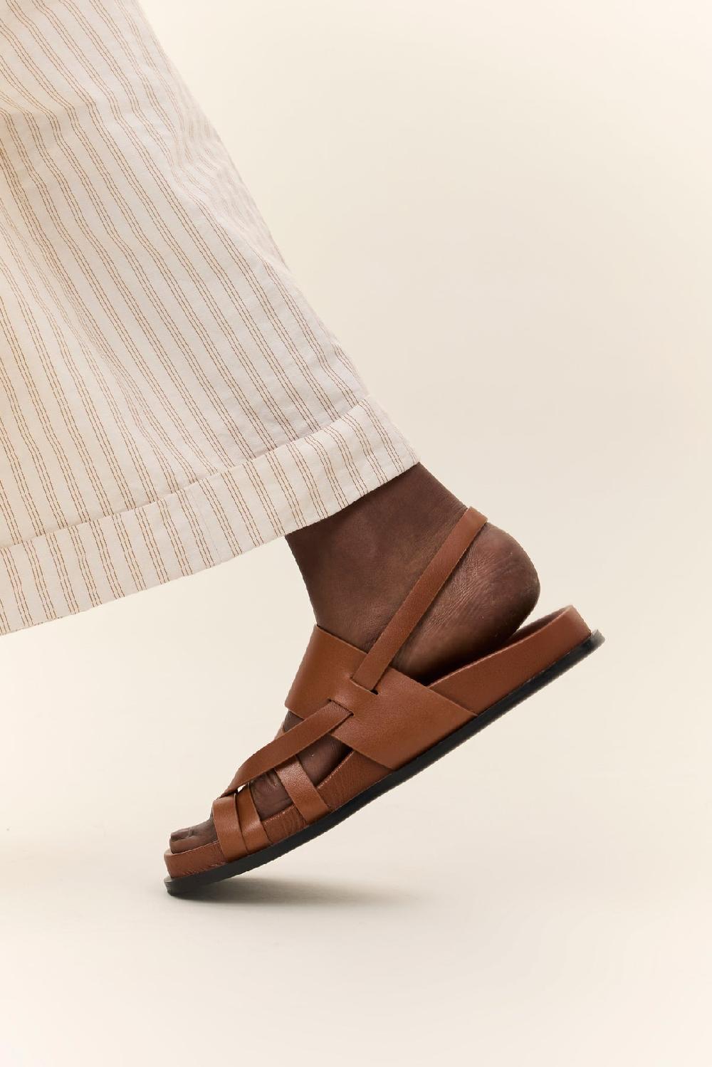 Leon & Harper Sandales Capel Plain Cognac