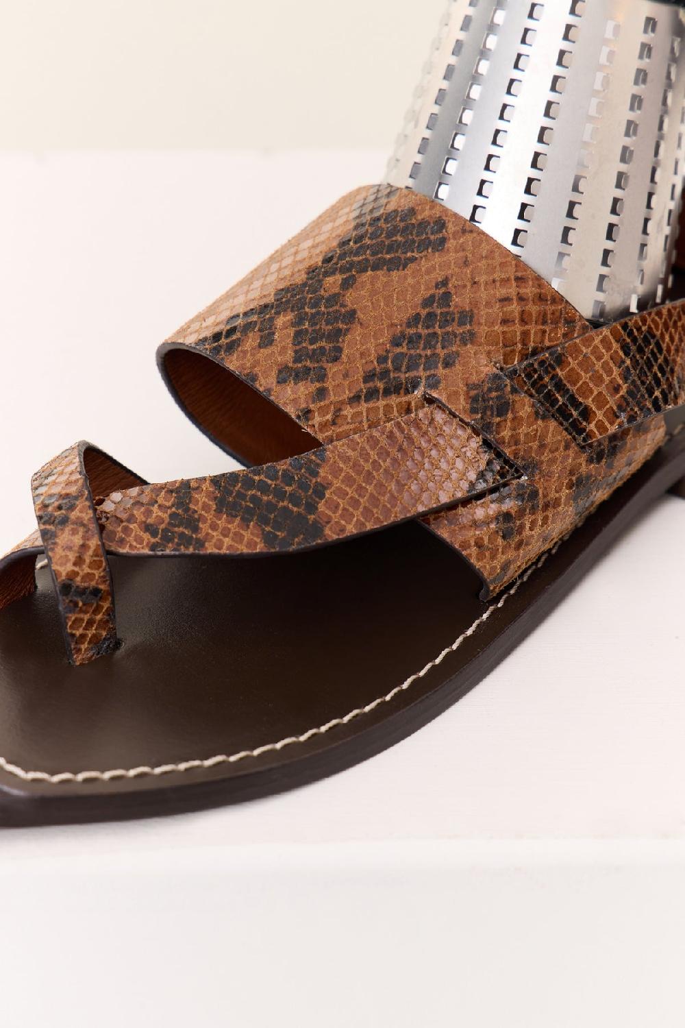 Leon & Harper Sandales Perri Pytn Camel