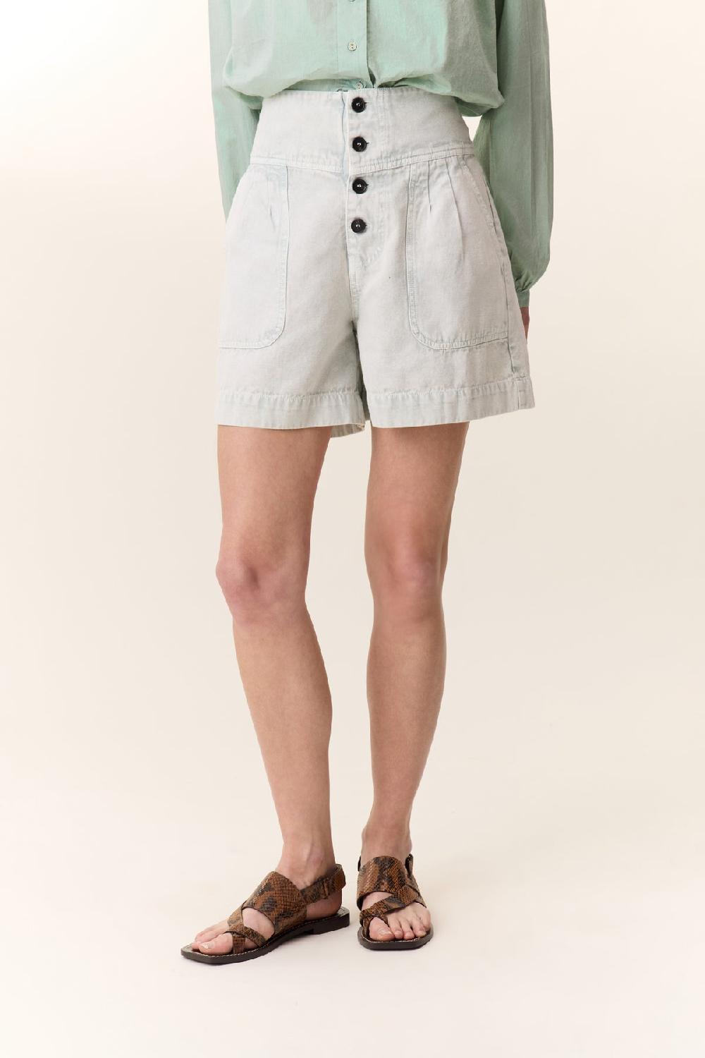 leon & harper Short Qitu Plain Green