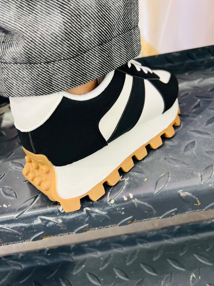 les bohémiennes Baskets Balance Noir