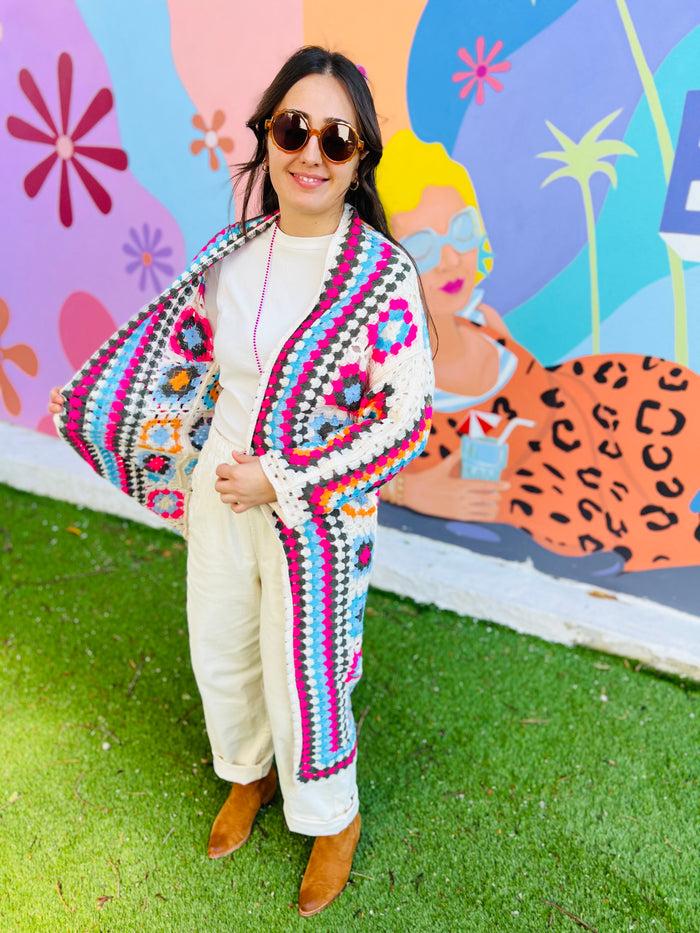 Les Bohémiennes Long Kimono Crochet Claudia Fuschia
