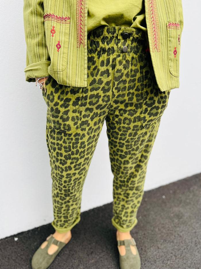 les bohémiennes Pantalon JOE velours by Johanna léopard vert